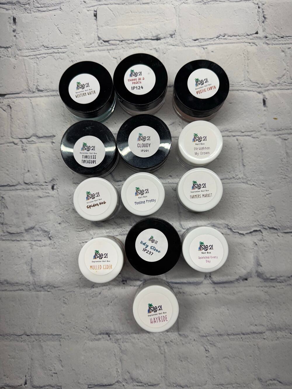 Isle 21 Nail Dip Powder Bundle Lot of 13